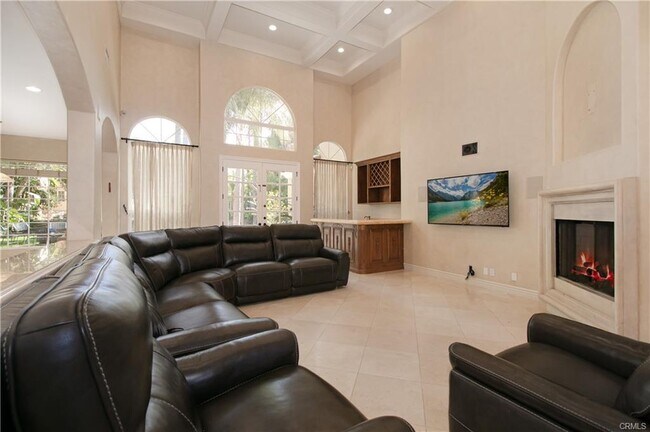 Building Photo - 5218 Otis Ave