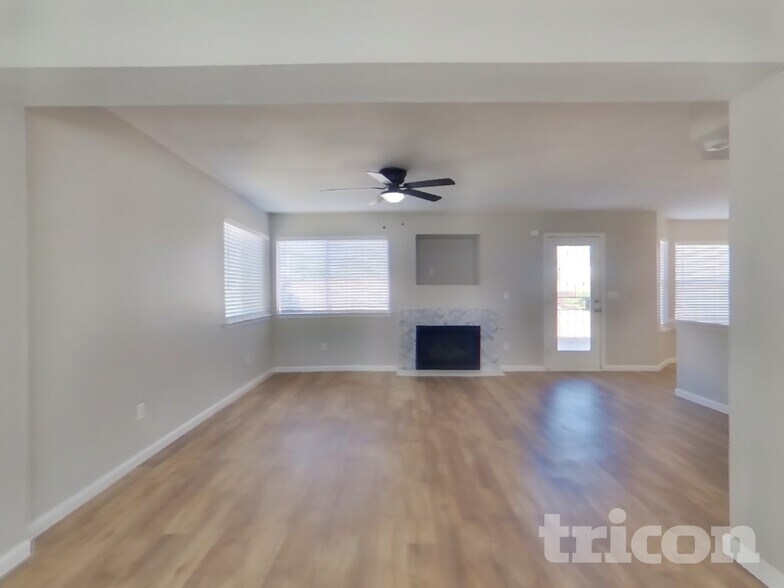 Building Photo - 6915 Eastford Pl NW