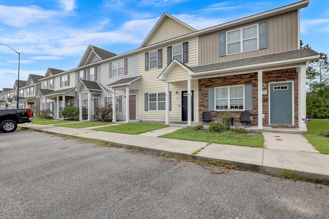 Building Photo - 502 Oyster Rock Ln