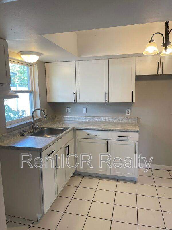 Building Photo - 5281 Bamboo Pl