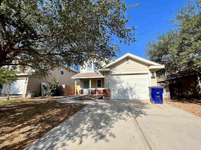 Building Photo - 17413 College Port Dr