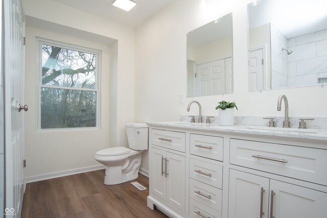 Building Photo - 6337 Cardinal Ln