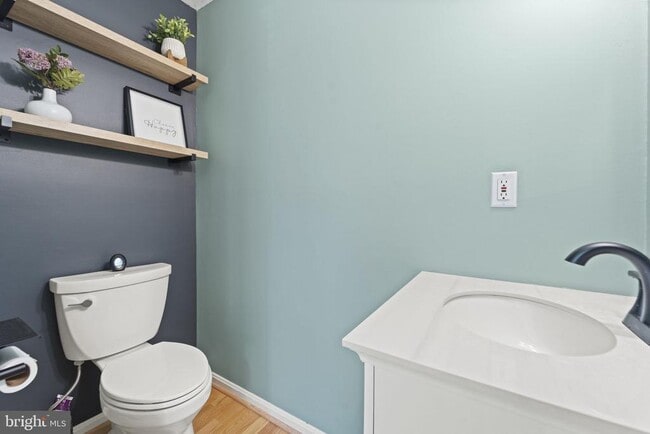 Building Photo - 13689 Water Springs Ct
