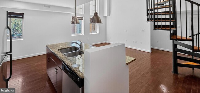 Building Photo - 5405 9th St NW