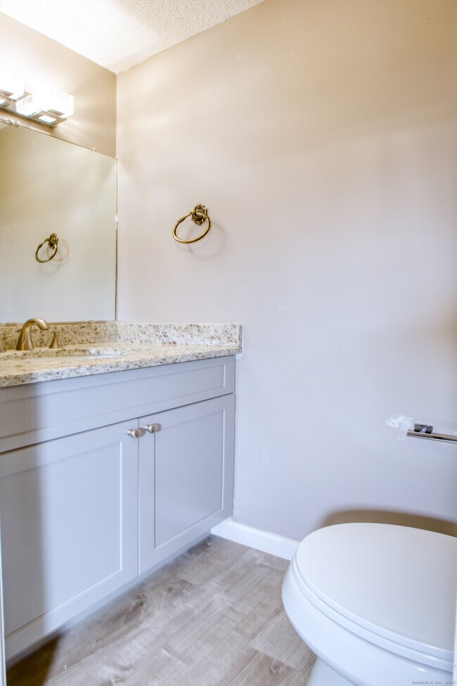 Building Photo - 12 Clancy Rd