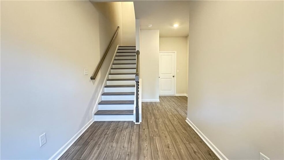 Building Photo - 54 Peeples Dr