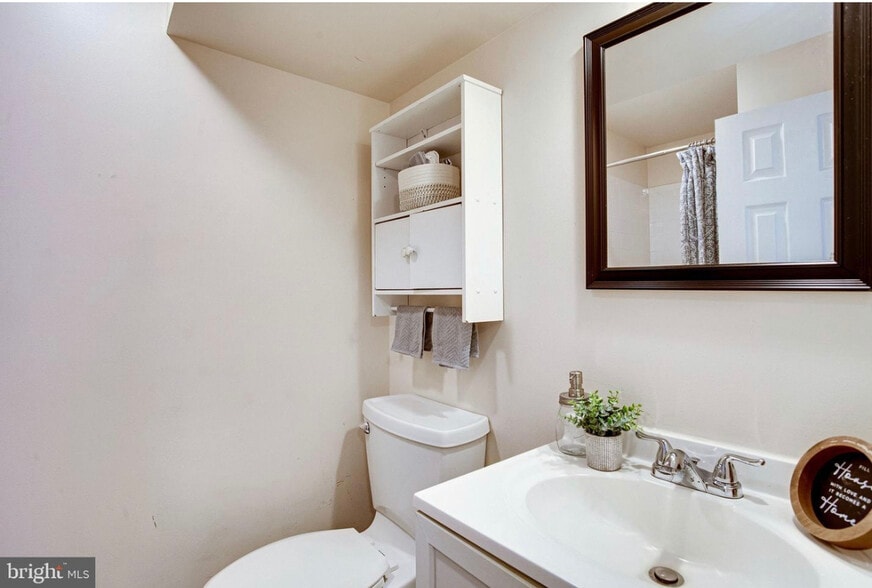 Bathroom - 3409 Eastern Ave