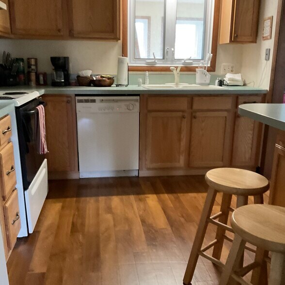 Building Photo - 109 Burleigh Dr