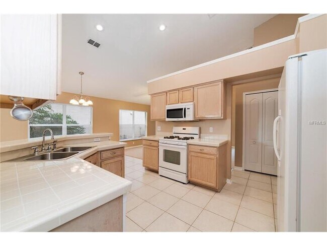 Building Photo - 4271 Shadow Creek Cir