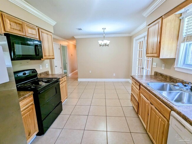 Building Photo - 815 Brook Meadow Ln