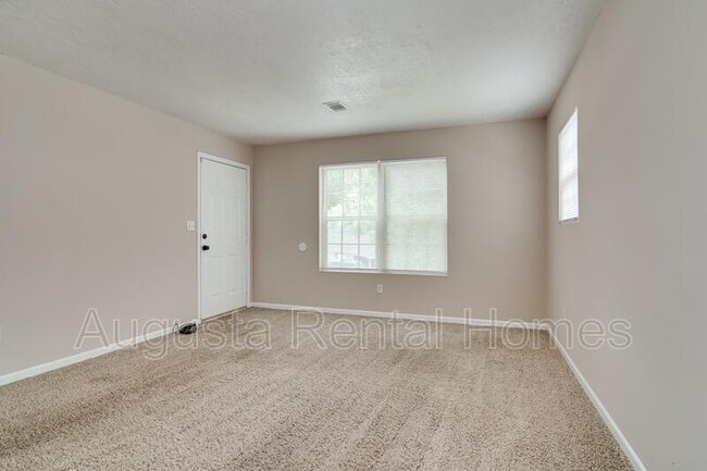 Building Photo - 3453 Pine Hill Rd