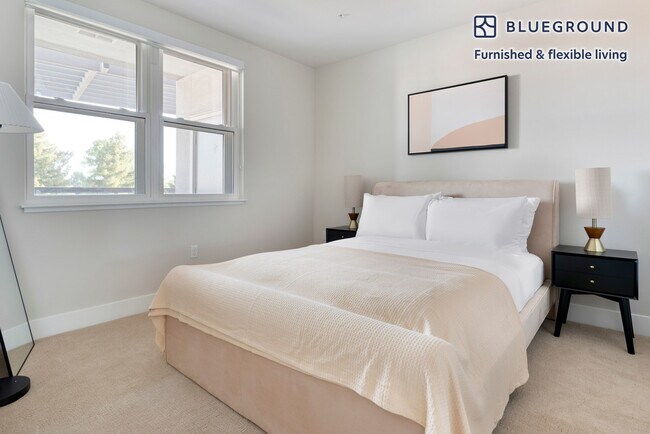 Building Photo - 299 Franklin St