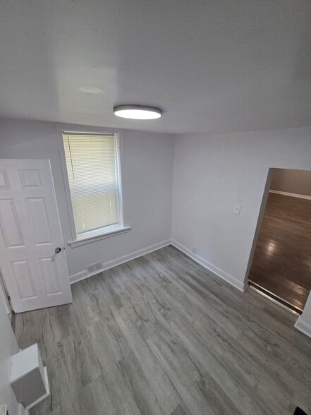 Building Photo - 1727 N 53rd St