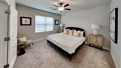 Building Photo - 3 Bedroom 2 Bathroom 2 Car Garage Home in Oakdale School District