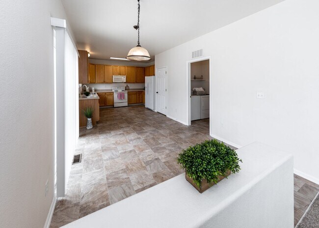 Building Photo - Lovely Home on East Side Near Military bas...