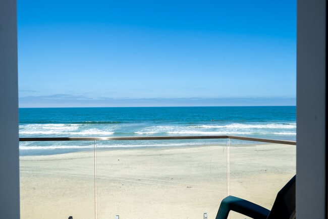 Building Photo - 714 Seacoast Dr