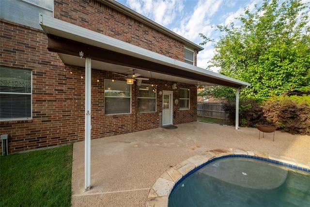 Building Photo - 1316 White Dove Ln