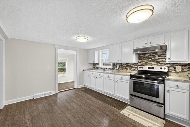 Building Photo - 239 McDonald Rd