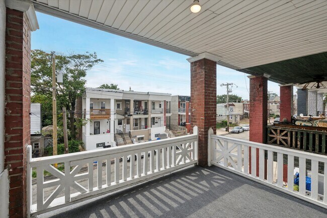 Building Photo - 1505 N 54th St
