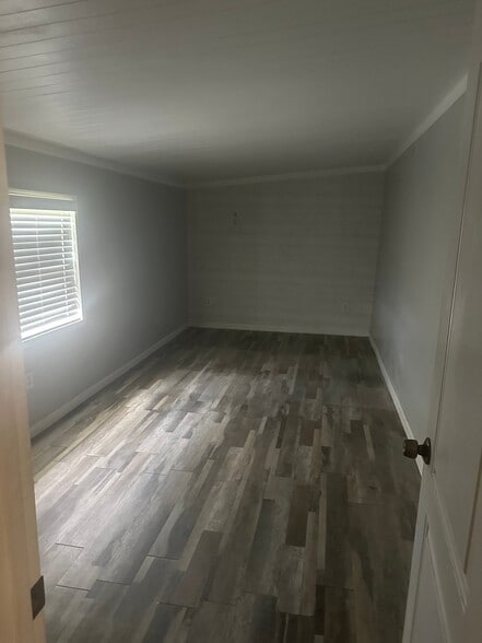 Building Photo - 2777 Tropical Lake Dr