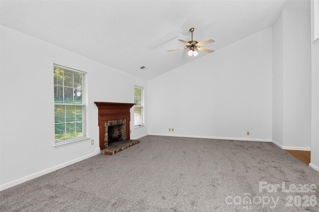 Building Photo - 3411 Pondridge Ct