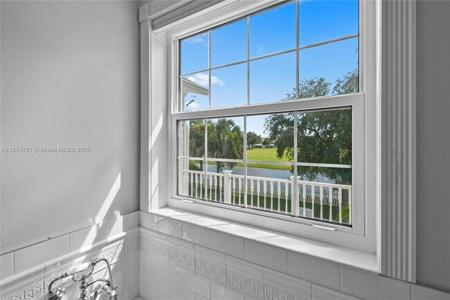 Building Photo - 118 Barbados Dr