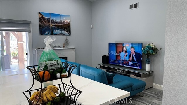 Building Photo - 21340 Vía Del Halcon