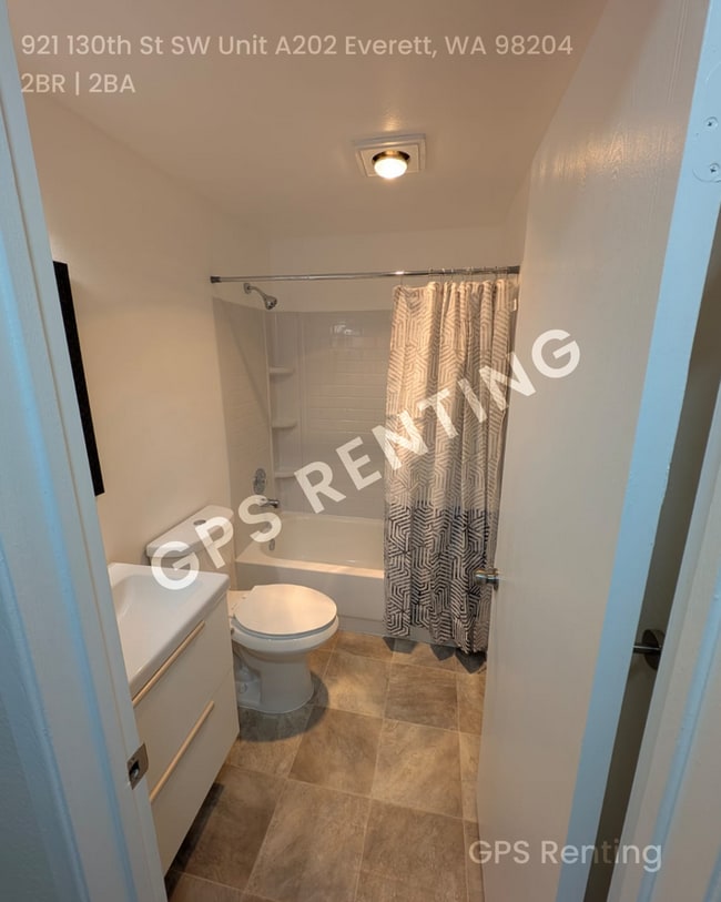 Building Photo - 921 130th St SW