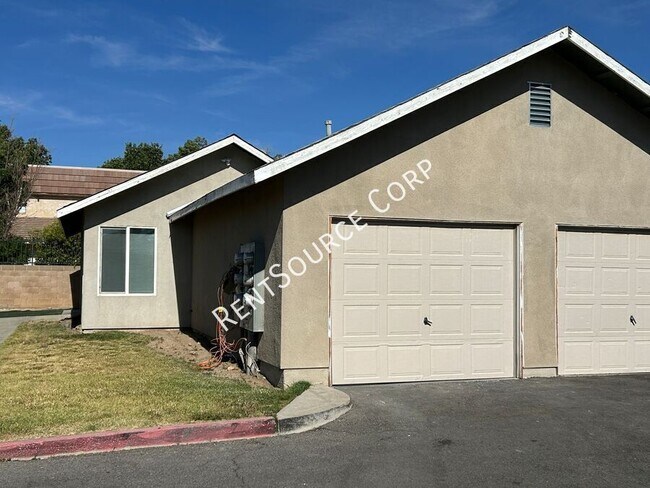 Primary Photo - 504 W Ave J4