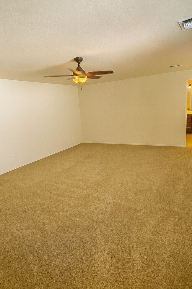 Building Photo - Charming 3BR House in Buckeye