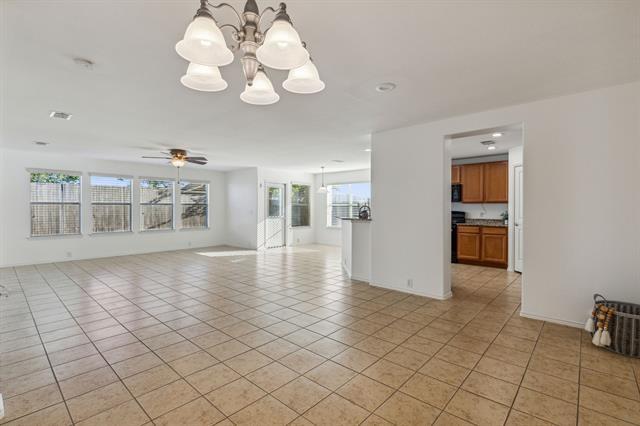 Building Photo - 15944 Avenel Way