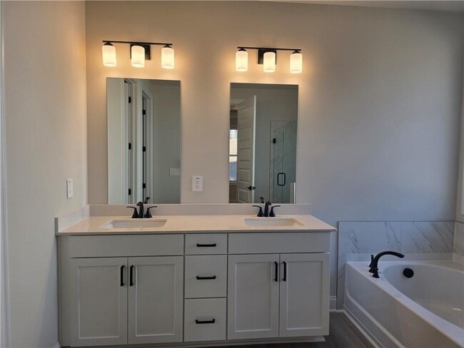 Building Photo - 5847 Cabernet Ln