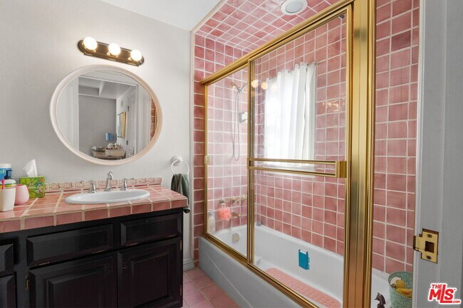 Building Photo - 4548 Ellenboro Way