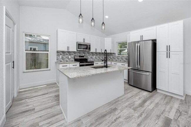 Building Photo - 2859 38th Ave N