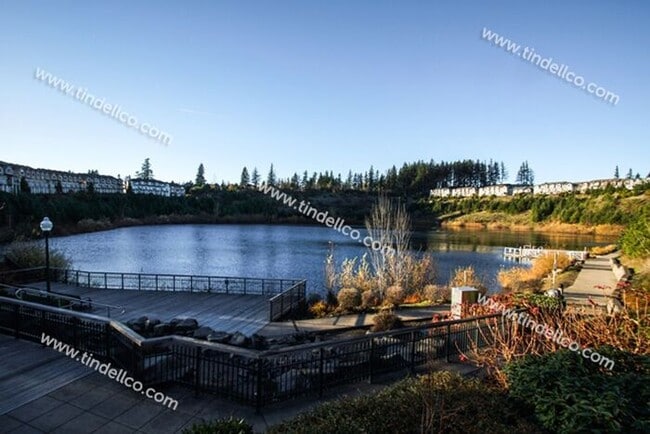Building Photo - Cozy Townhome in Beautiful Progress Ridge-...