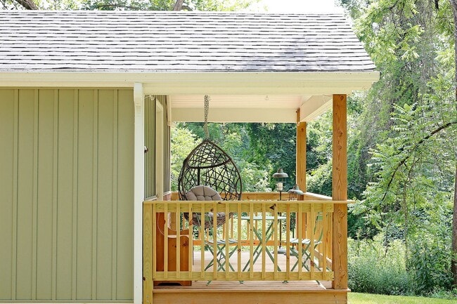 Building Photo - Wooded Cottage Retreat on 2.7 Acres - Furnished, Includes Internet, Dog-Friendly