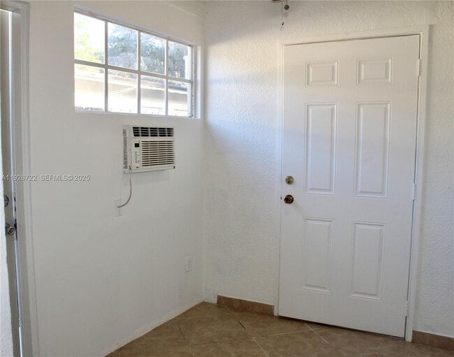 Building Photo - 300 SW 8th St