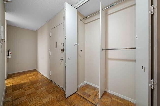 Building Photo - 7000 JFK Blvd E