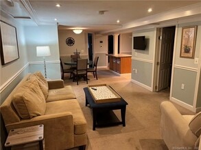 Building Photo - 138 Boulder Cir