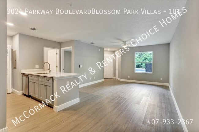 Building Photo - 3024 Parkway BoulevardBlossom Park Villas