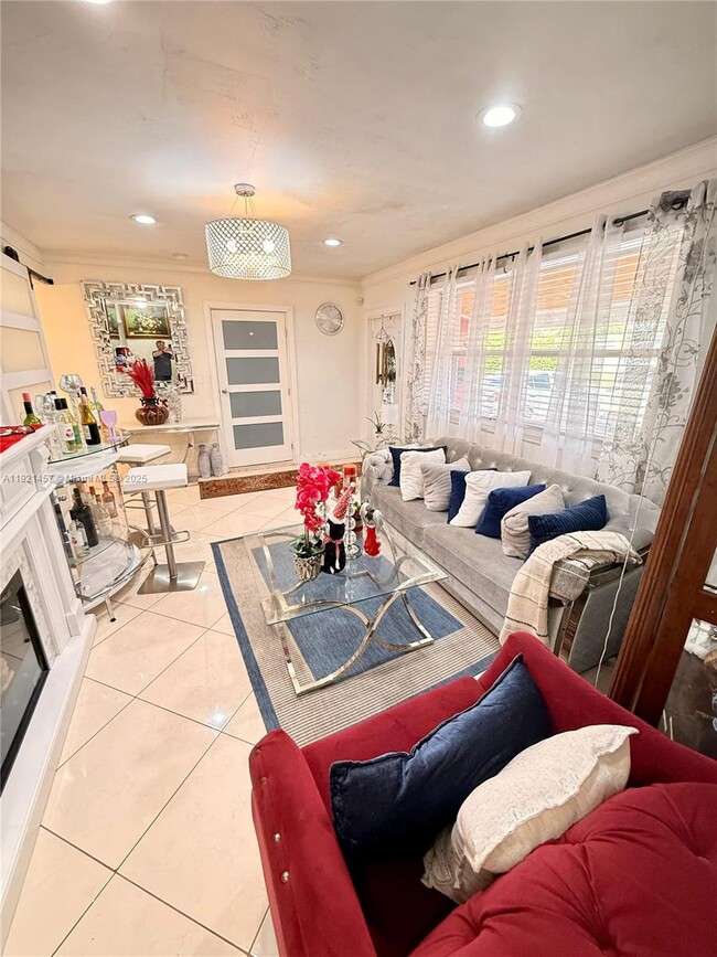 Building Photo - 7666 La Salle Blvd