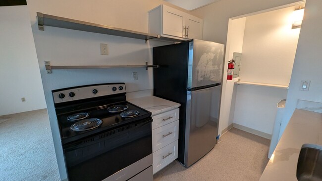 Building Photo - 2020 Grant Ave S