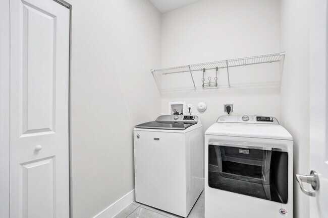 Building Photo - 4926 NW 48th Terrace