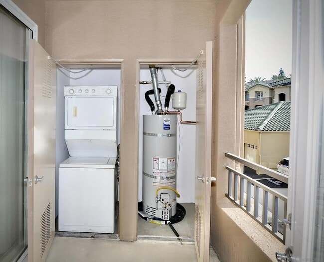 Building Photo - 10840 Scripps Ranch Blvd