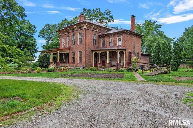 Building Photo - 500 Old Tipton School Rd