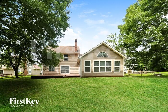 Building Photo - 13224 Greycrest Dr