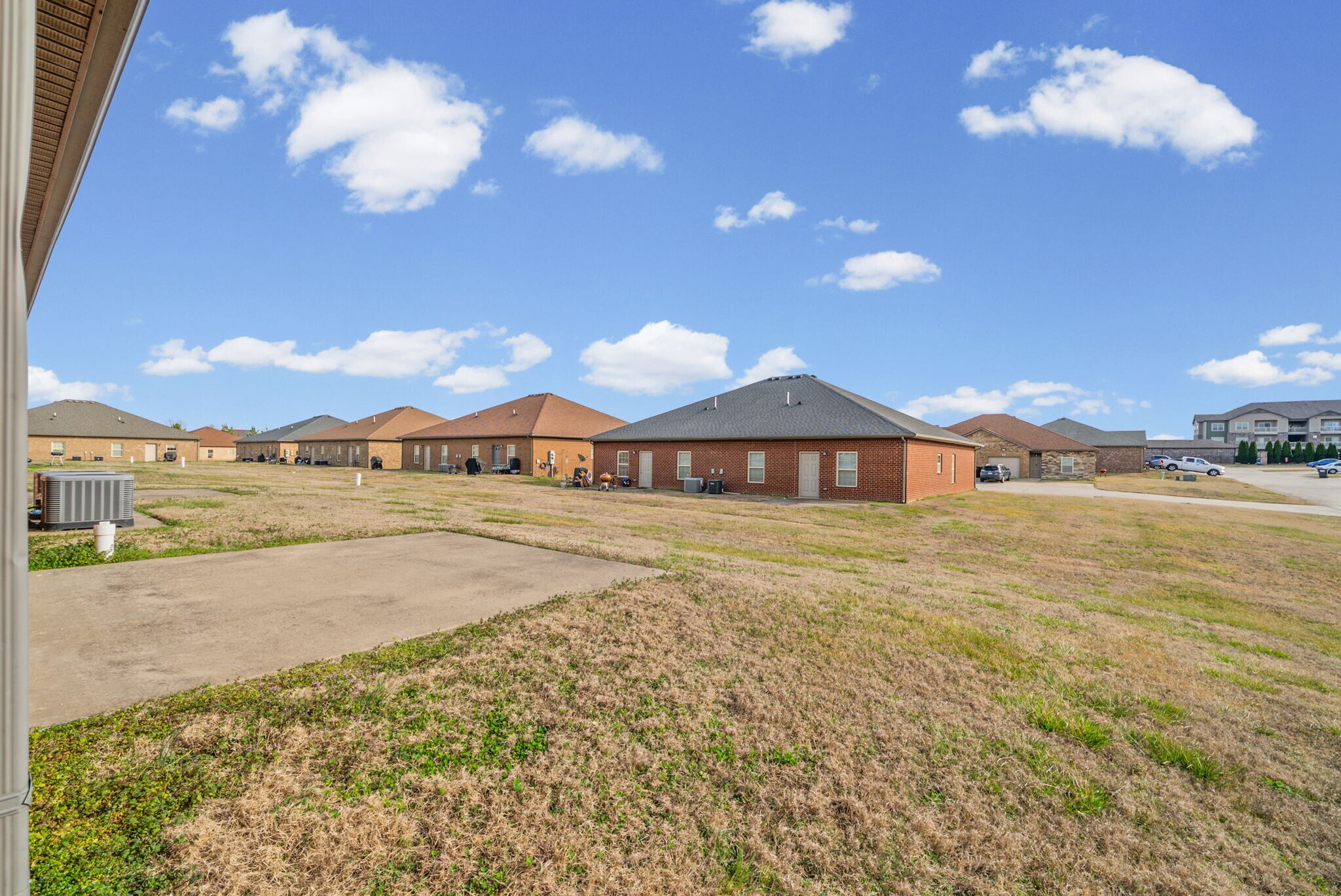 Building Photo - 109 Holland Dr