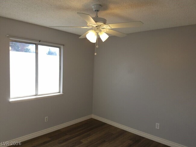 Building Photo - 7147 Abbeyville Dr