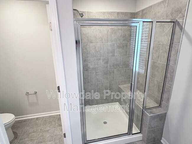 Building Photo - 913 Aspen Pointe Trl
