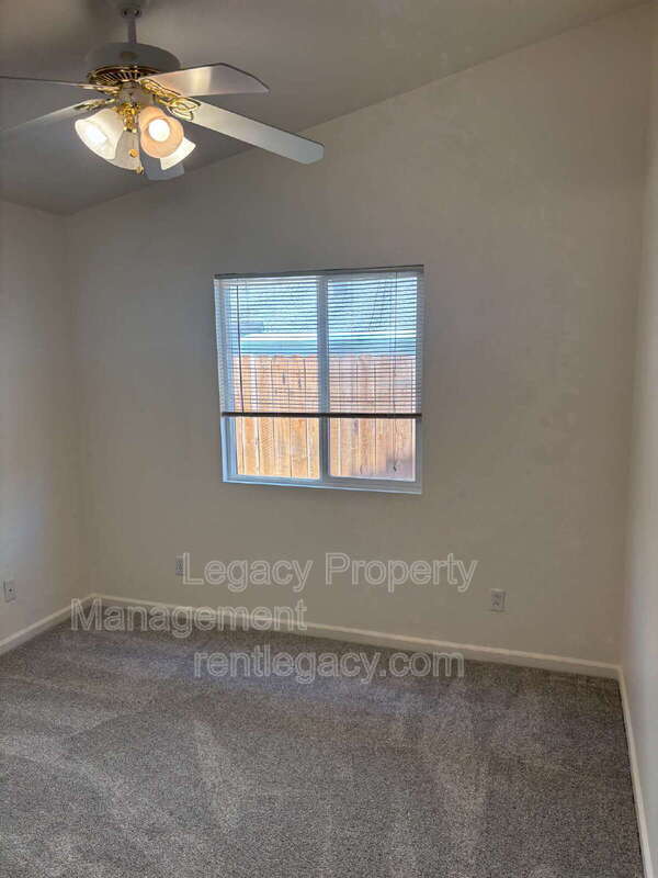 Building Photo - 9829 Lucca Way